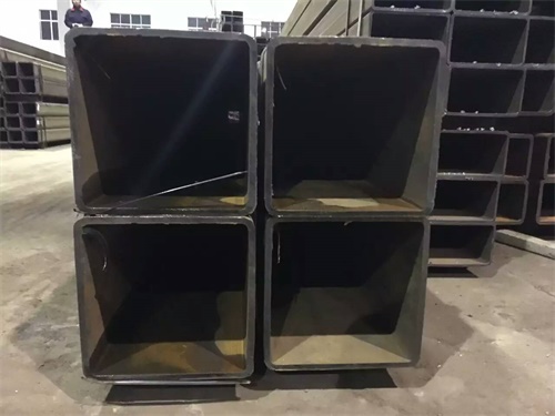 富裕Q355B无缝方管市场报价